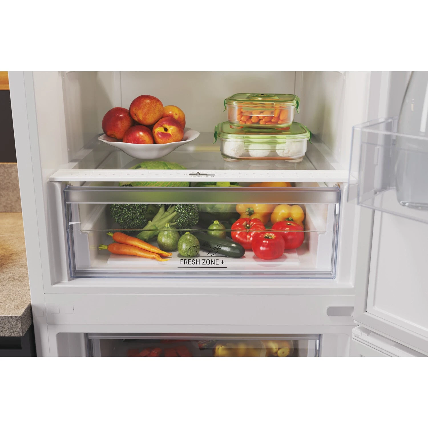 Hotpoint HTFC8 50TI1 W 1 Fridge-freezer Freestanding 322 L F White 2 Hotpoint HTFC8 50TI1 W 1 Fridge-freezer Freestanding 322 L F White - Image 2