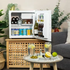 Kuhla KTTF4GB-1022 Fridge Freestanding 43 L F Multicolour, White -Quality Home Appliances Store 0c511b3d1a3646adc8da01584c558587