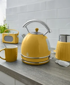Swan 1.8 Litre Yellow Dome Kettle