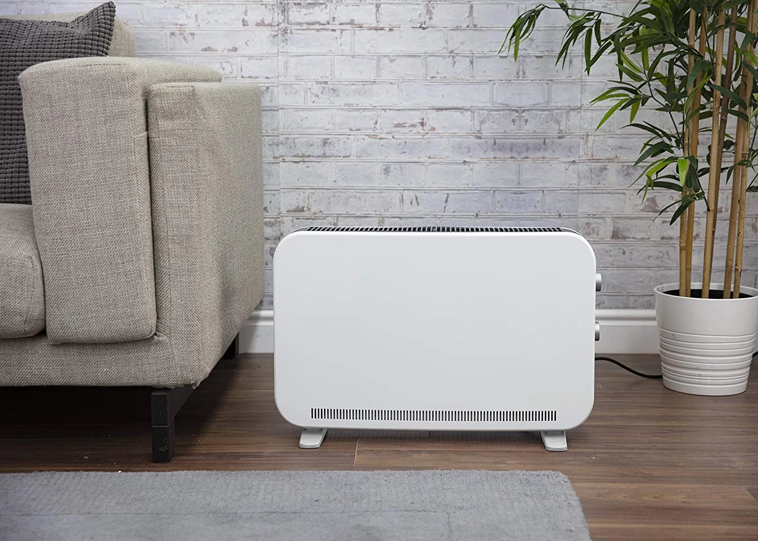 Black & Decker BXCV41001GB 2KW Portable Convection Heater 3 Black & Decker BXCV41001GB 2KW Portable Convection Heater - Image 3