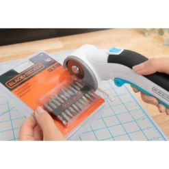 Black & Decker BCRC115-XJ Circle Cutter -Quality Home Appliances Store ca5eec037504fcd3e703270216e440cb
